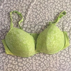 42C lacy Bra
